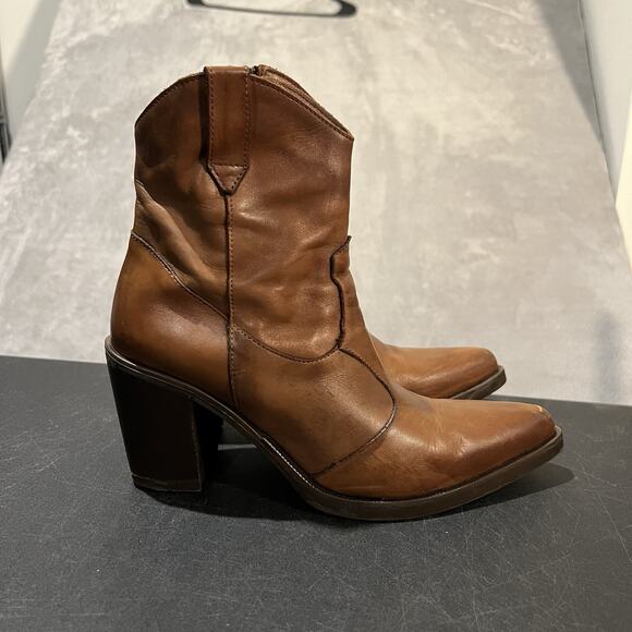 Emanuele Crasto Boots Womens 39 EUR Brown Leather Heel Ankle Boho Boots